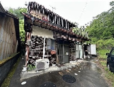 東町25-4